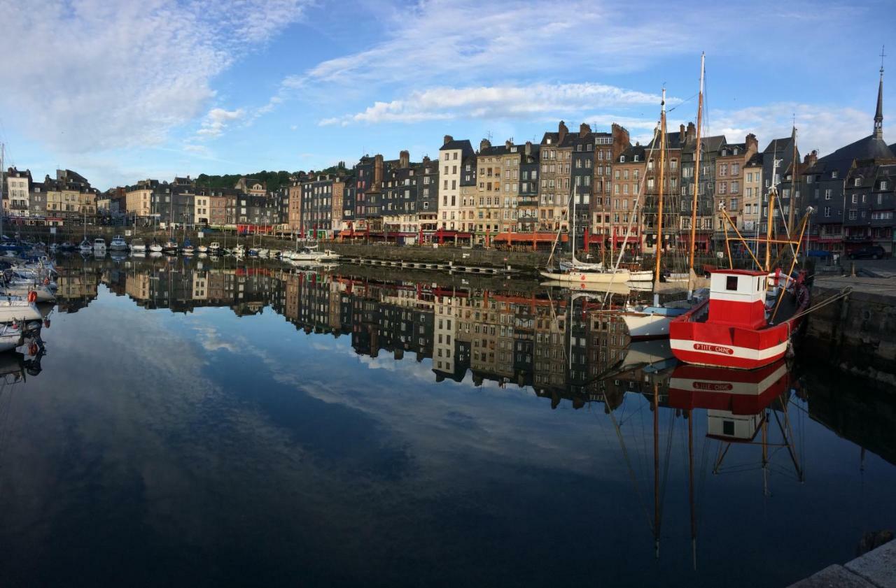 Апартаменты Honfleur Location Экстерьер фото